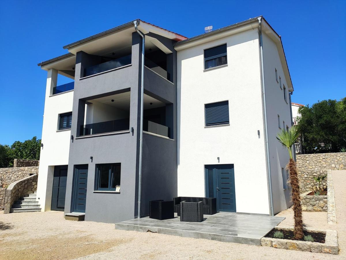 Apartments Pina Kornić Kültér fotó